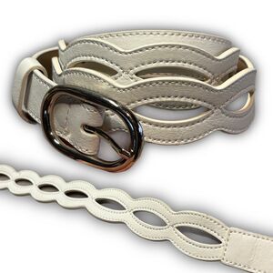 White Scalloped Lattice Cutout Belt with Silver Oval Buckle